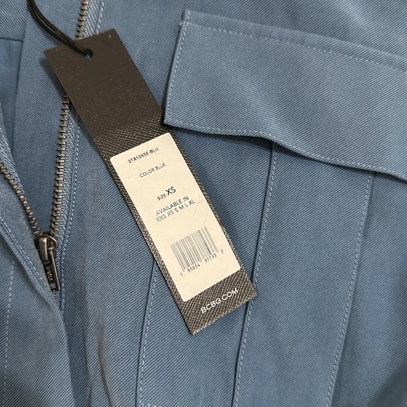 NWT BCBGMAXAZRIA Short Sleeve Relaxed-fit Blue Jumpsuit - Picture 5 of 9